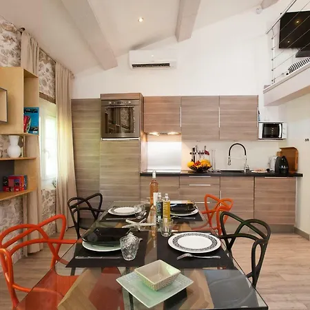 Superbe Loft Vieil Lägenhet *
