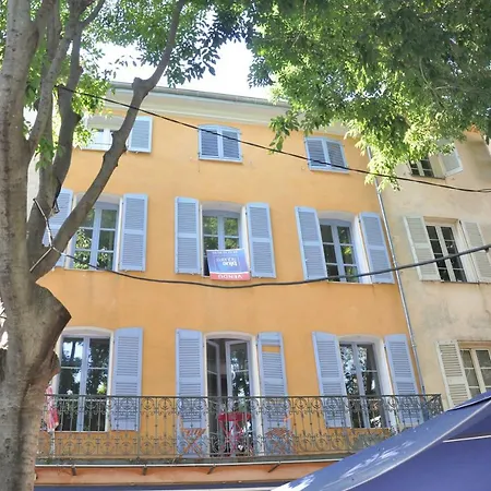 Superbe Loft Vieil * Антиб