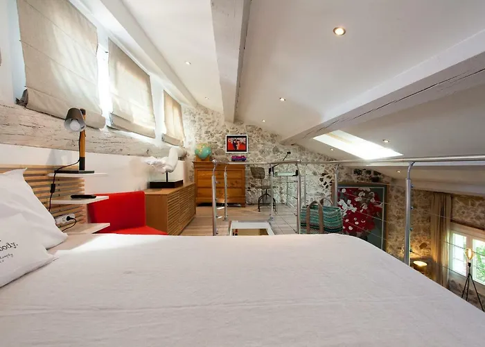 شقة Superbe Loft Vieil